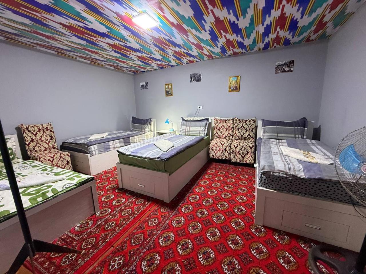 Central Park Hostel Khiva Exterior photo